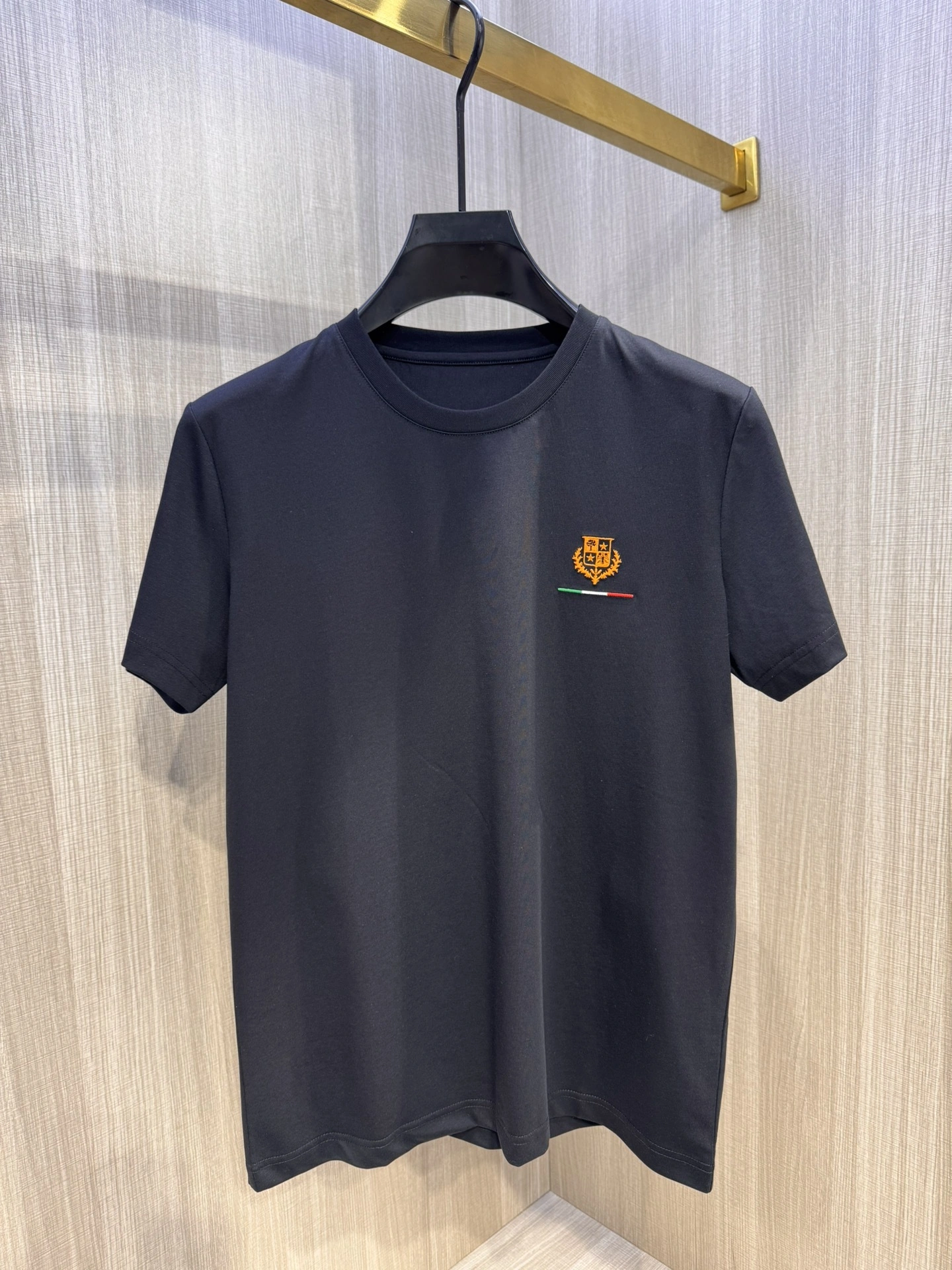 &wg.luxury- 8oro Pi191 embroidery 2Colour item:E-F355B1605-2